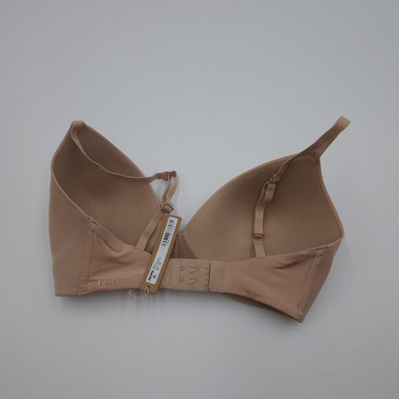 SKIMS Wireless Form T Shirt Demi Bra in Mica Size 32DD - Picture 5 of 8